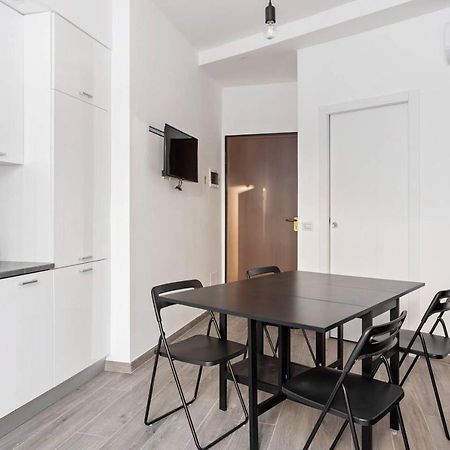Apartament Modern And New Flat In Duomo Area Mediolan Zewnętrze zdjęcie