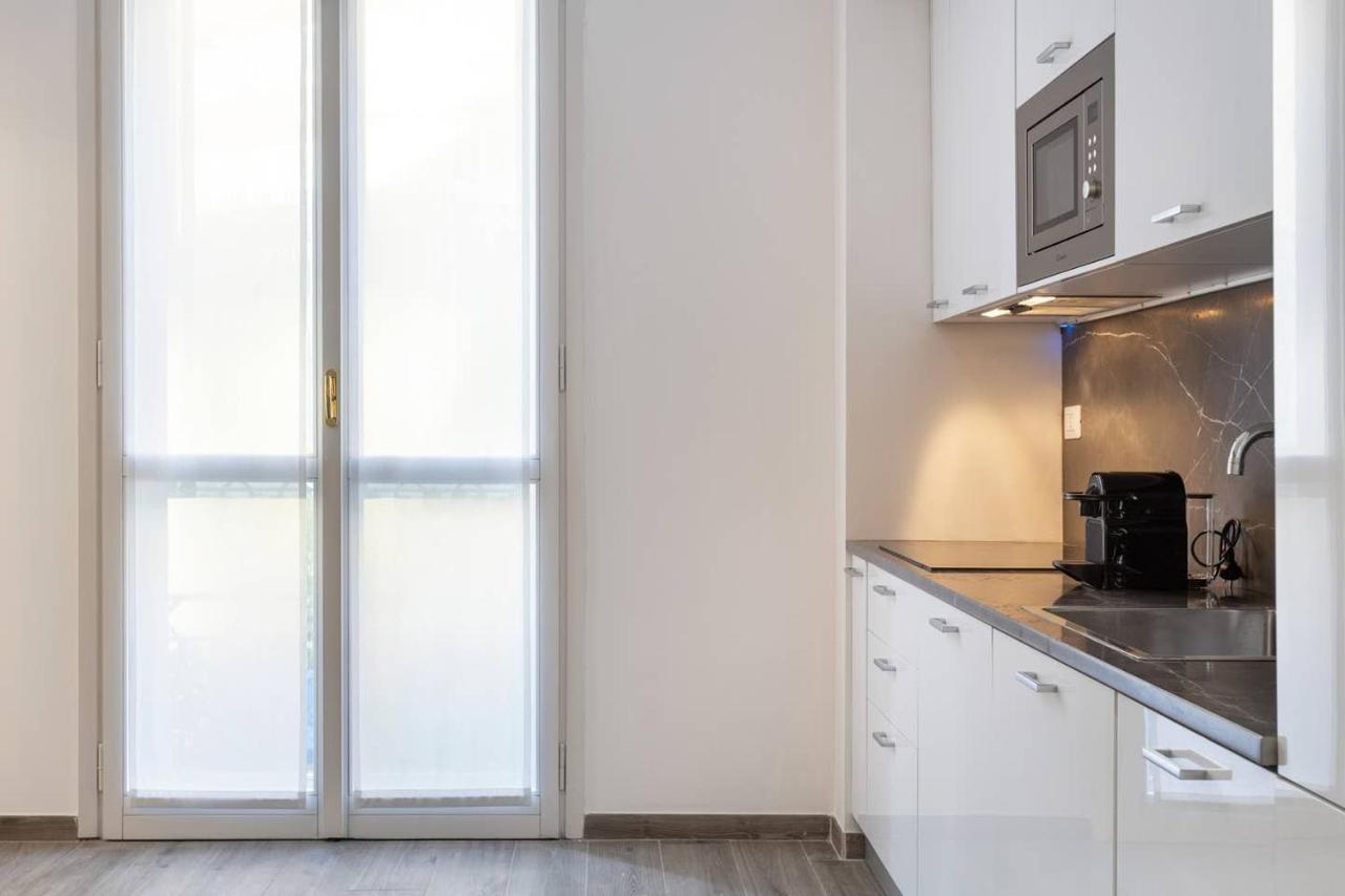 Apartament Modern And New Flat In Duomo Area Mediolan Zewnętrze zdjęcie