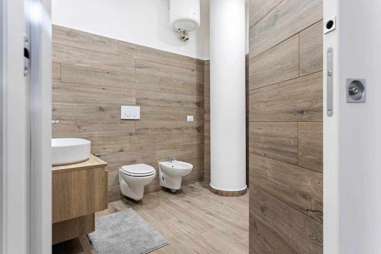 Apartament Modern And New Flat In Duomo Area Mediolan Zewnętrze zdjęcie
